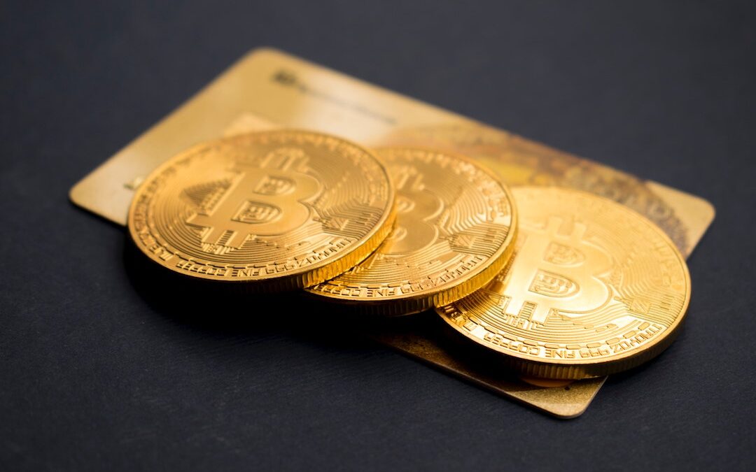 Gold vs Bitcoin – which is the better investment?