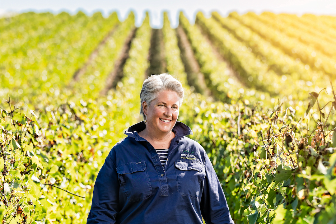 Heavy Helpers: 3 Finalists of the 2022 Bob Hawke Landcare Award - AusBiz